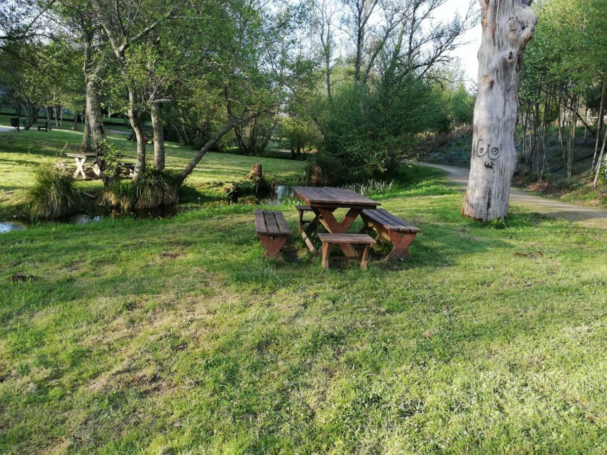 Albergue Camino Real Сигуэйро Экстерьер фото